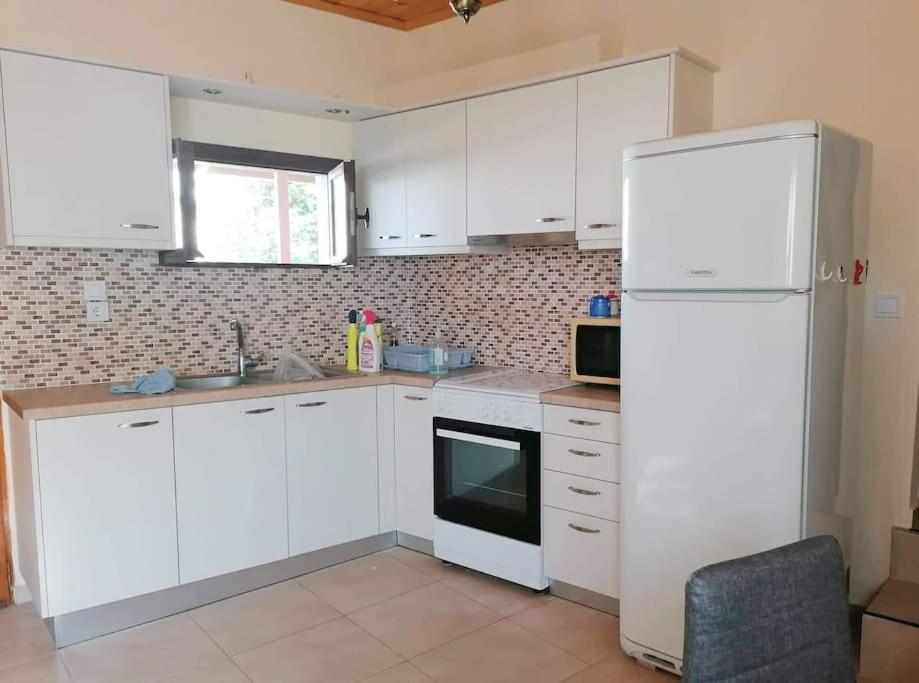 Angela'S Place - Stomio Residence Near The Sea Stomion  外观 照片